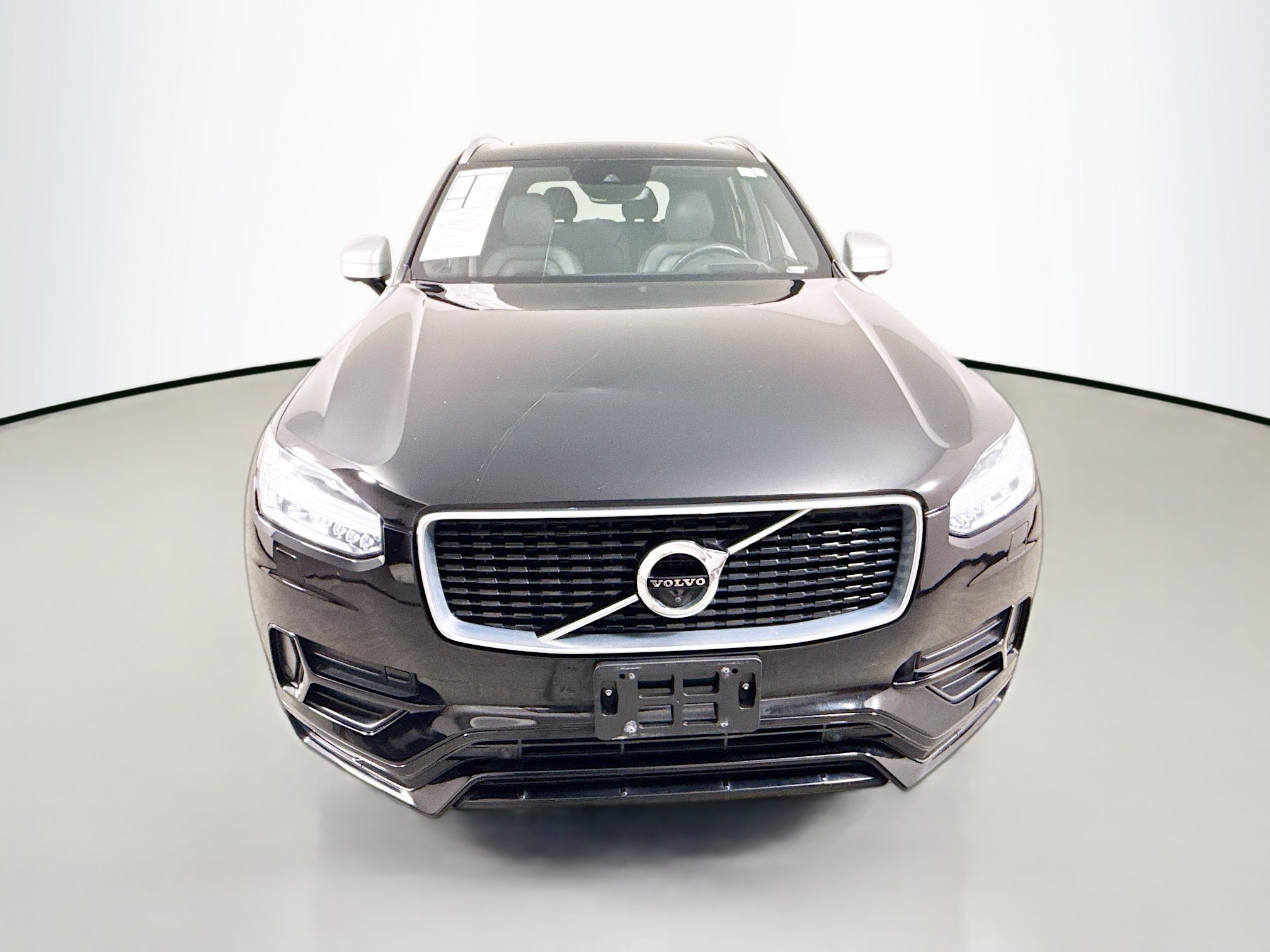 Used 2019 Volvo XC90 T6 R-Design w/ Advanced Package AWD/4WD image 2