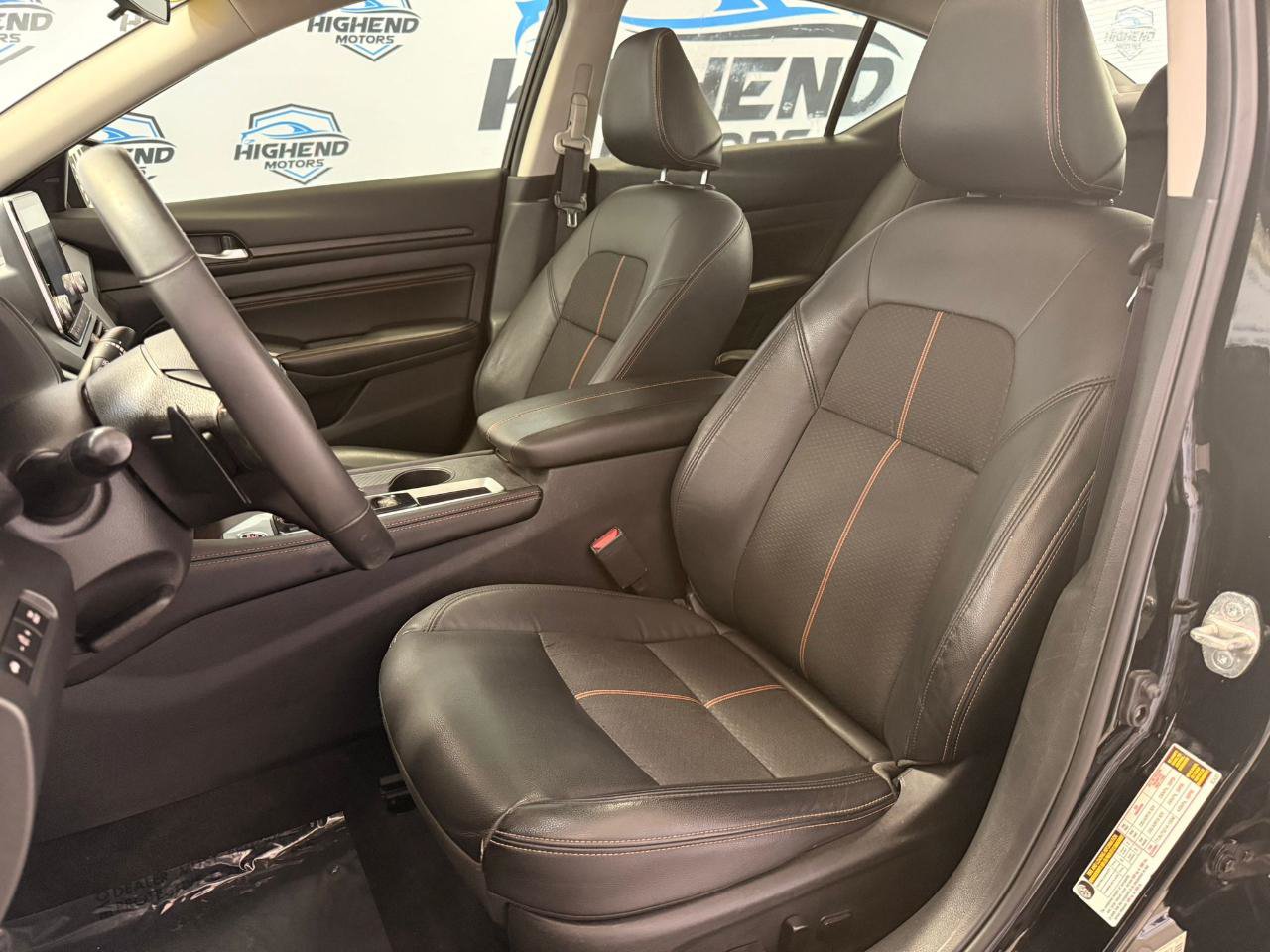Used 2022 Nissan Altima 2.5 SR w/ Midnight Edition Package FWD image 15