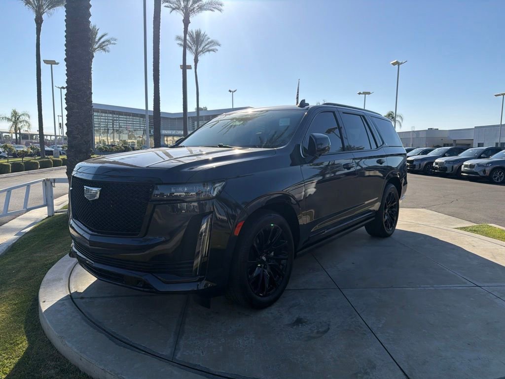 Used 2024 Cadillac Escalade Sport Platinum w/ LPO, ONYX Package AWD/4WD image 1