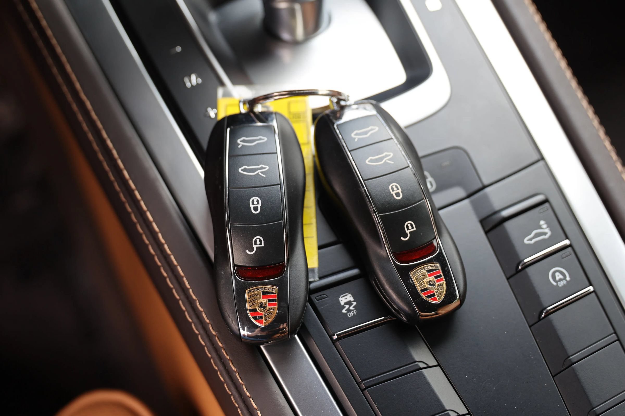 Used 2017 Porsche 718 Cayman S RWD image 6