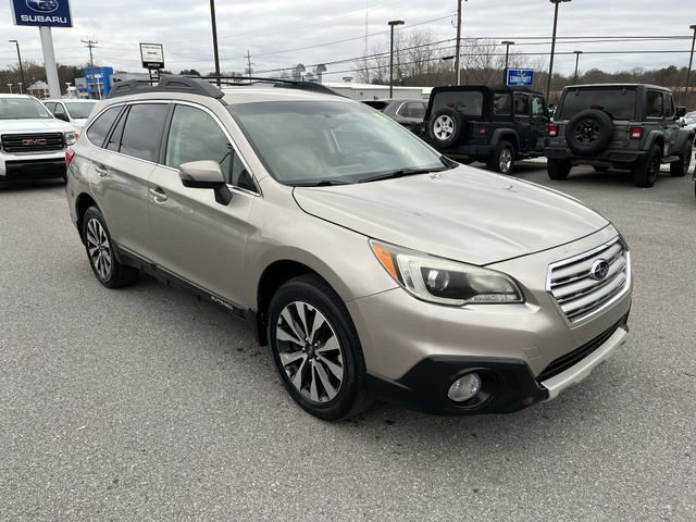 Used 2015 Subaru Outback 3.6R Limited w/ Popular Package #4 image 11