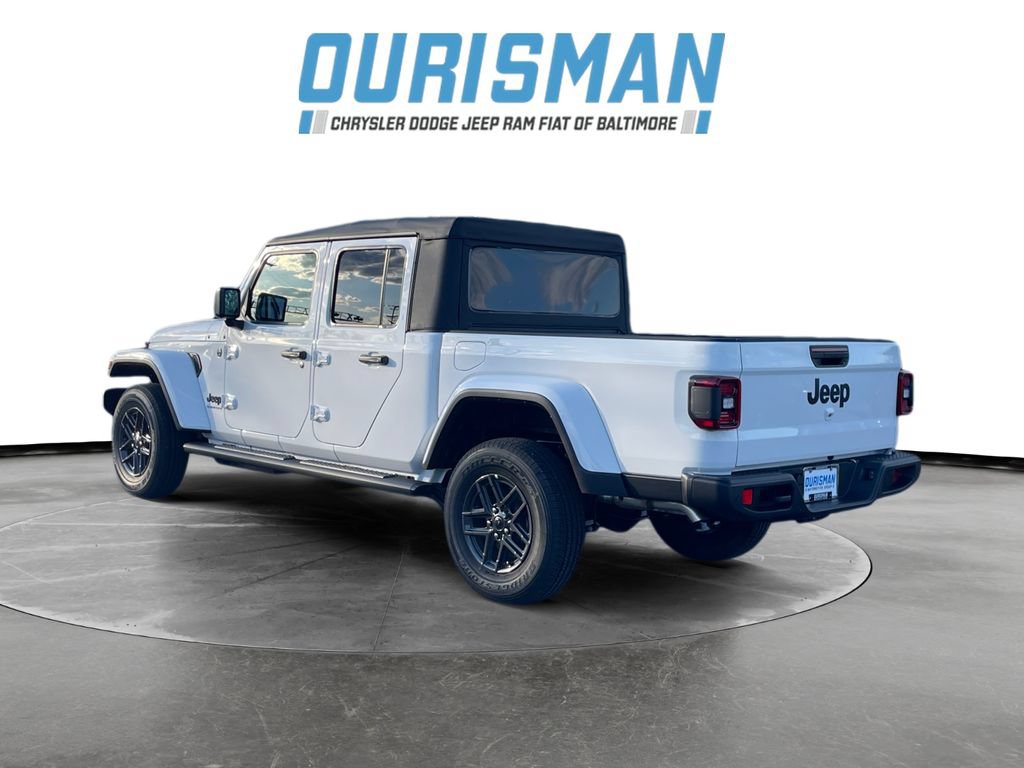 New 2026 Jeep Gladiator Sport AWD/4WD image 4