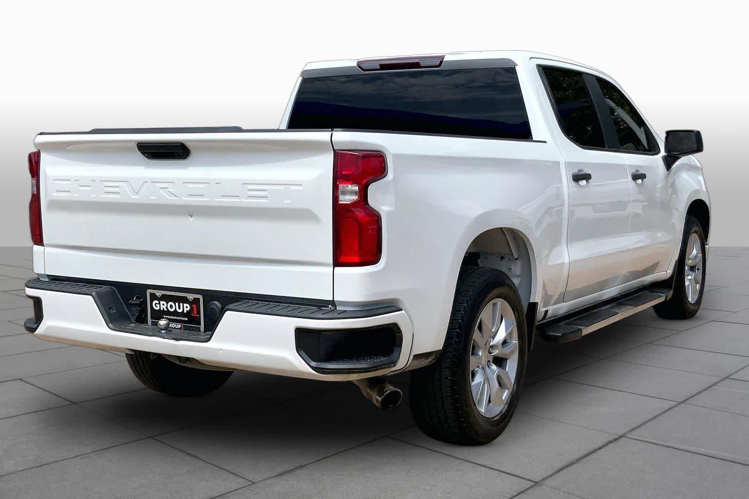Used 2020 Chevrolet Silverado 1500 Custom w/ Infotainment Package RWD image 12