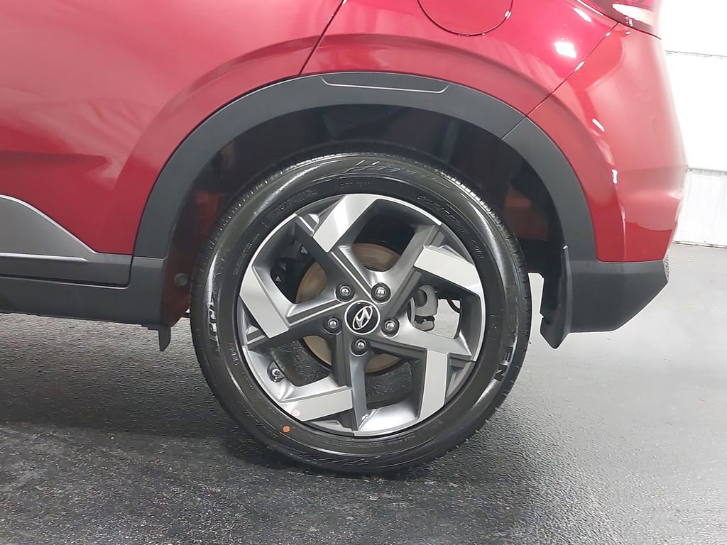 New 2025 Hyundai Venue Limited image 33