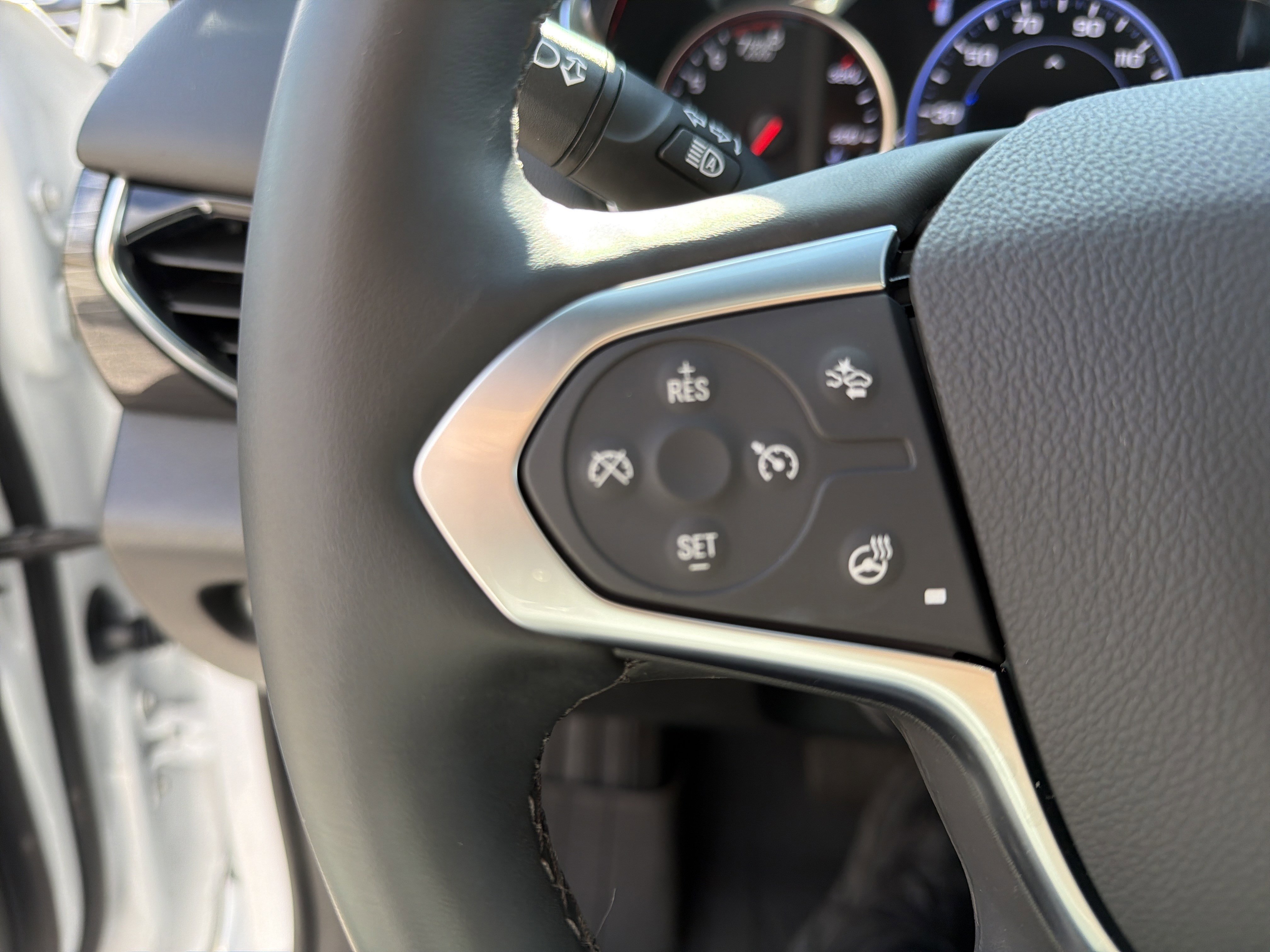 Certified 2023 Chevrolet Traverse High Country image 12