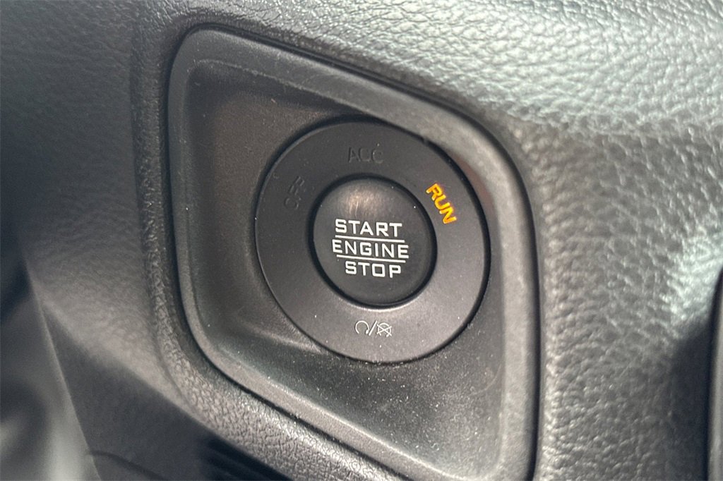 Used 2024 Jeep Wrangler Unlimited image 26