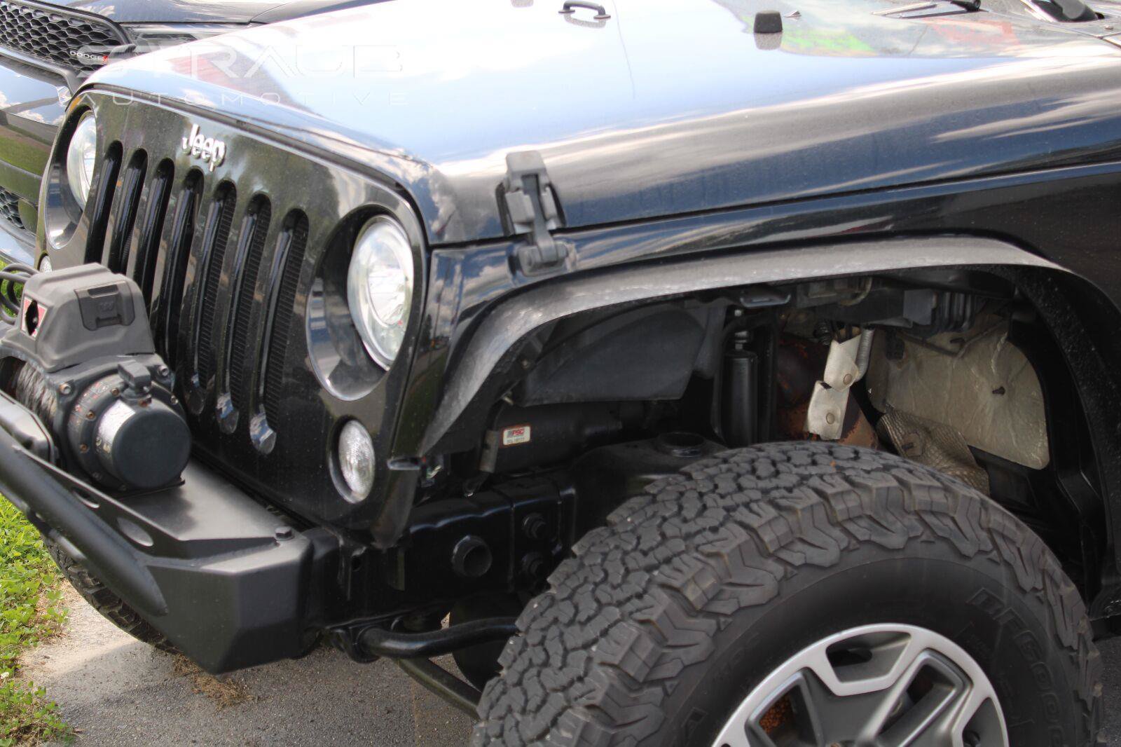 Used 2017 Jeep Wrangler Unlimited Rubicon w/ Connectivity Group AWD/4WD image 13