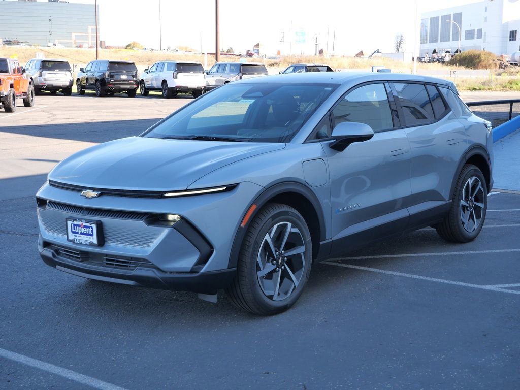 New 2026 Chevrolet Equinox EV LT image 9