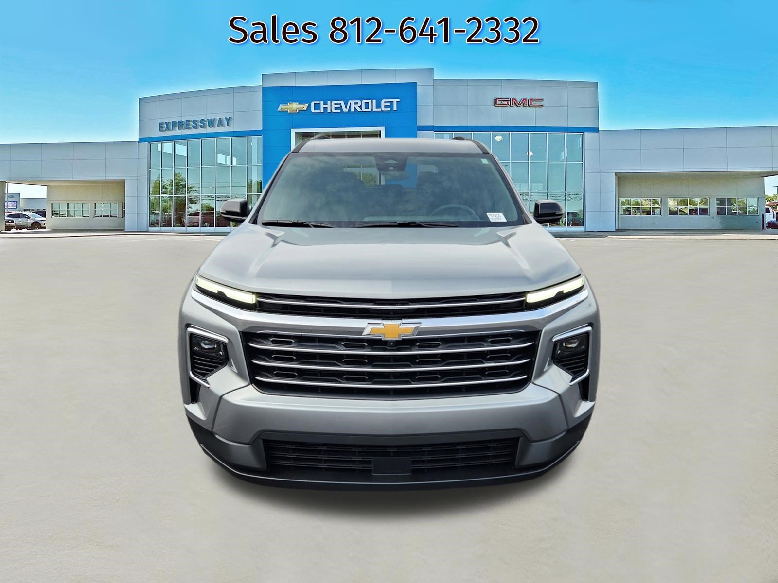 New 2026 Chevrolet Traverse LT w/ Driver Confidence Package image 2