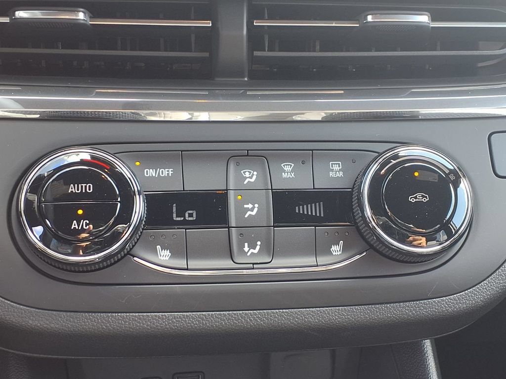 Used 2026 Buick Envista Preferred w/ Convenience I Package FWD image 6