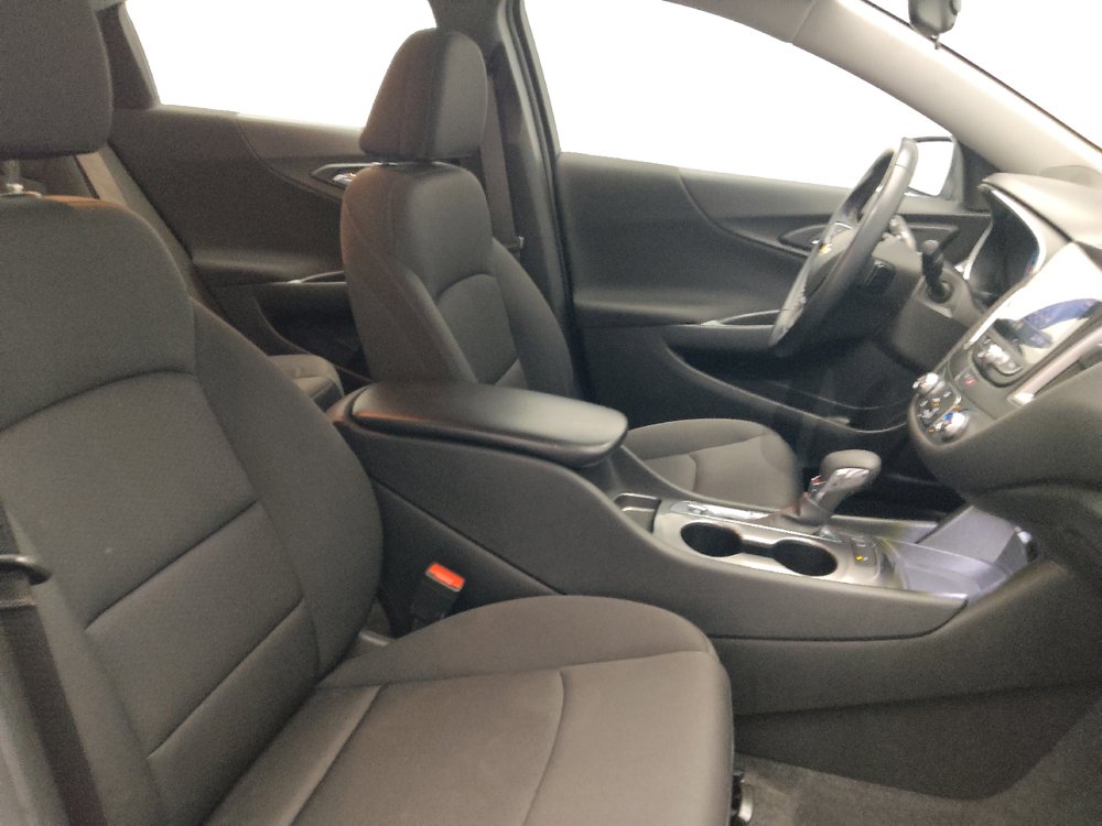 Used 2024 Chevrolet Malibu RS FWD image 21