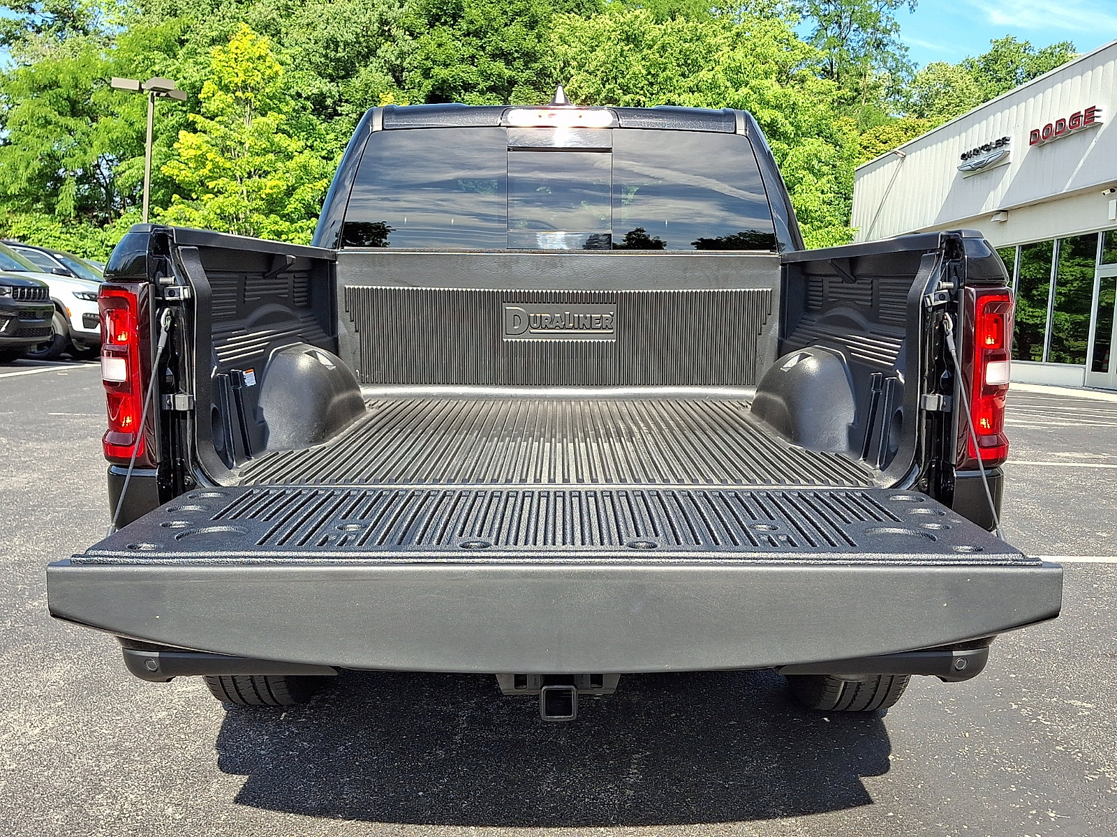 Used 2025 RAM 1500 Big Horn AWD/4WD image 28