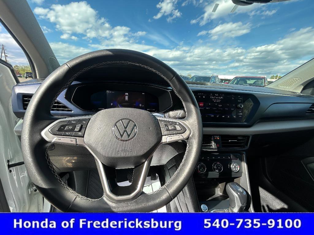 Used 2022 Volkswagen Taos SE AWD/4WD image 15