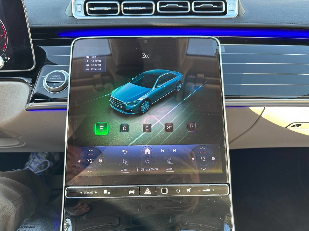 Used 2025 Mercedes-Benz S 580 4MATIC Sedan image 22