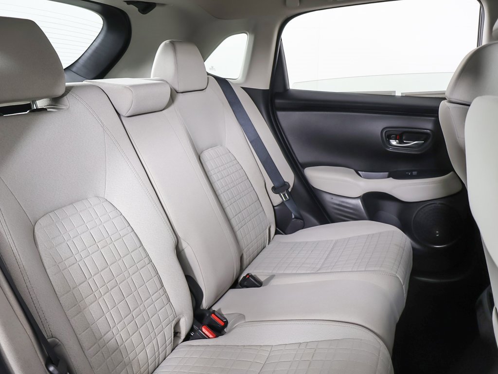 Used 2023 Honda HR-V LX image 30