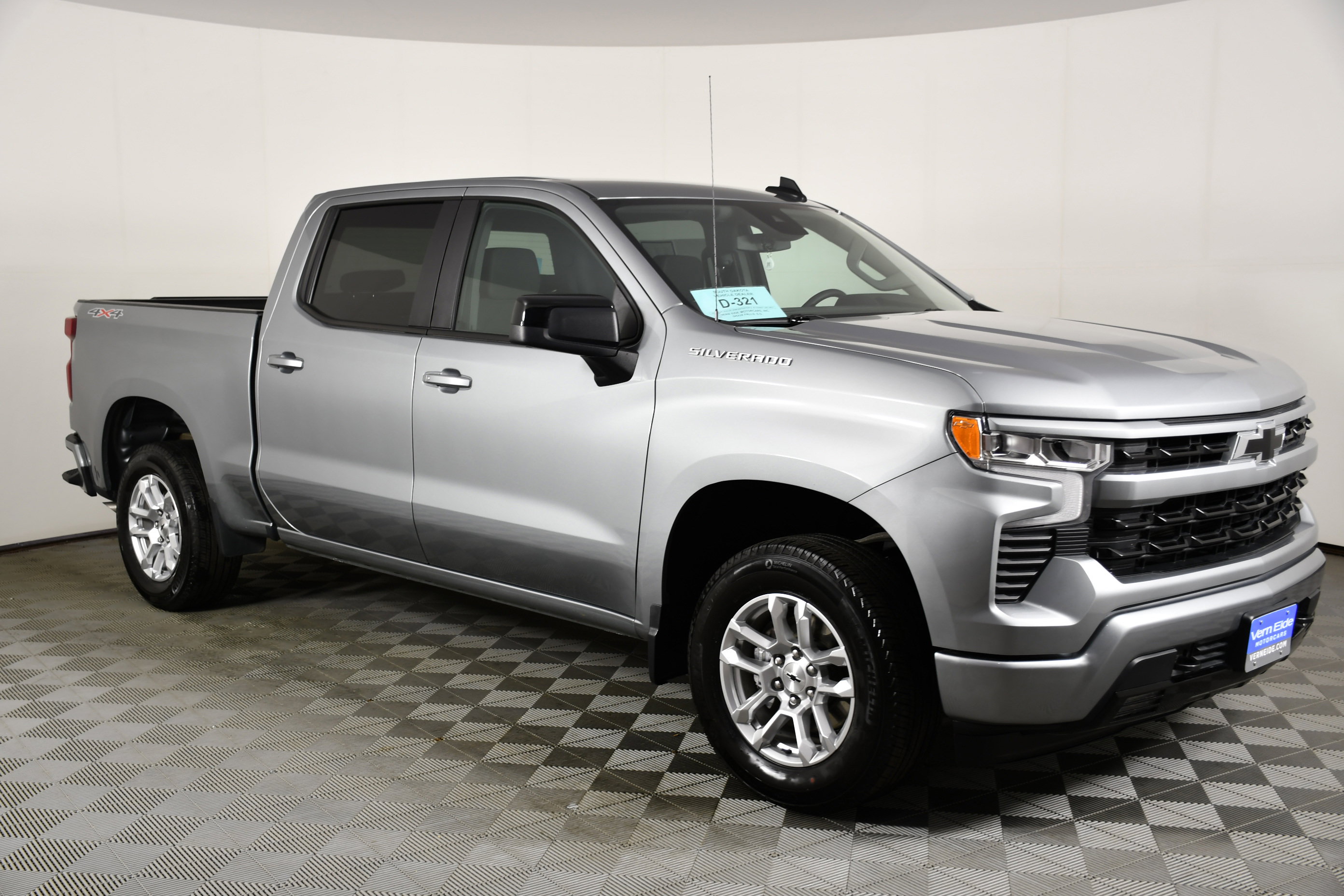 Used 2026 Chevrolet Silverado 1500 RST image 4