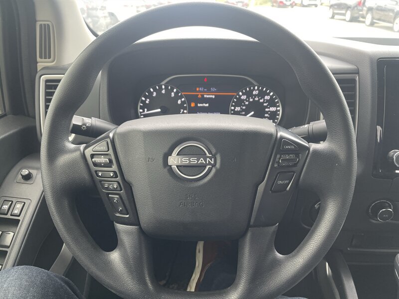Used 2023 Nissan Frontier SV AWD/4WD image 15