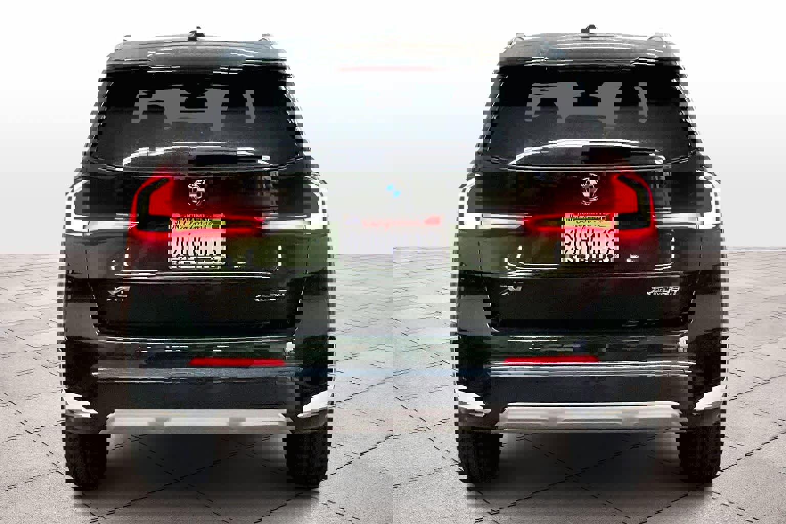 Used 2025 BMW X1 xDrive28i w/ Convenience Package image 7