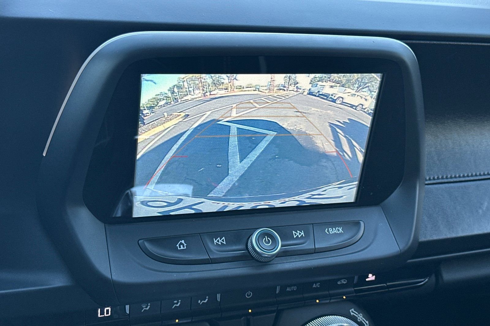 Used 2018 Chevrolet Camaro SS image 20