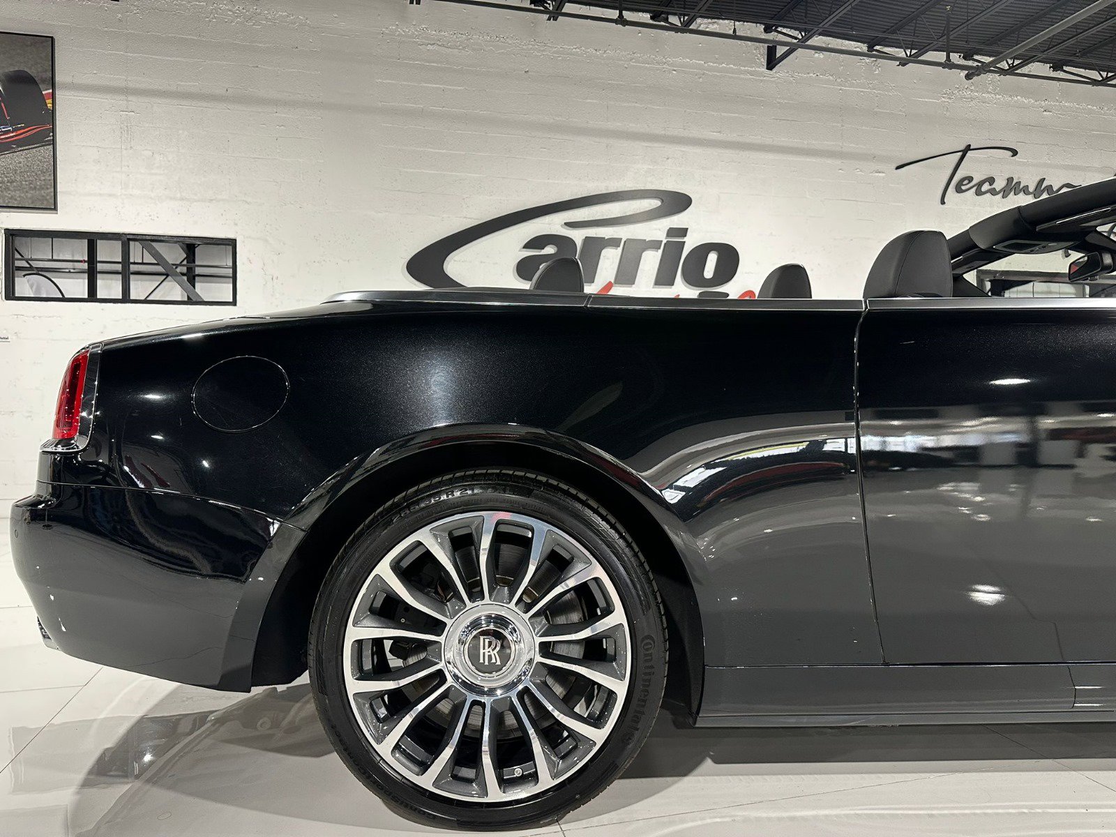 Used 2019 Rolls-Royce Dawn image 56