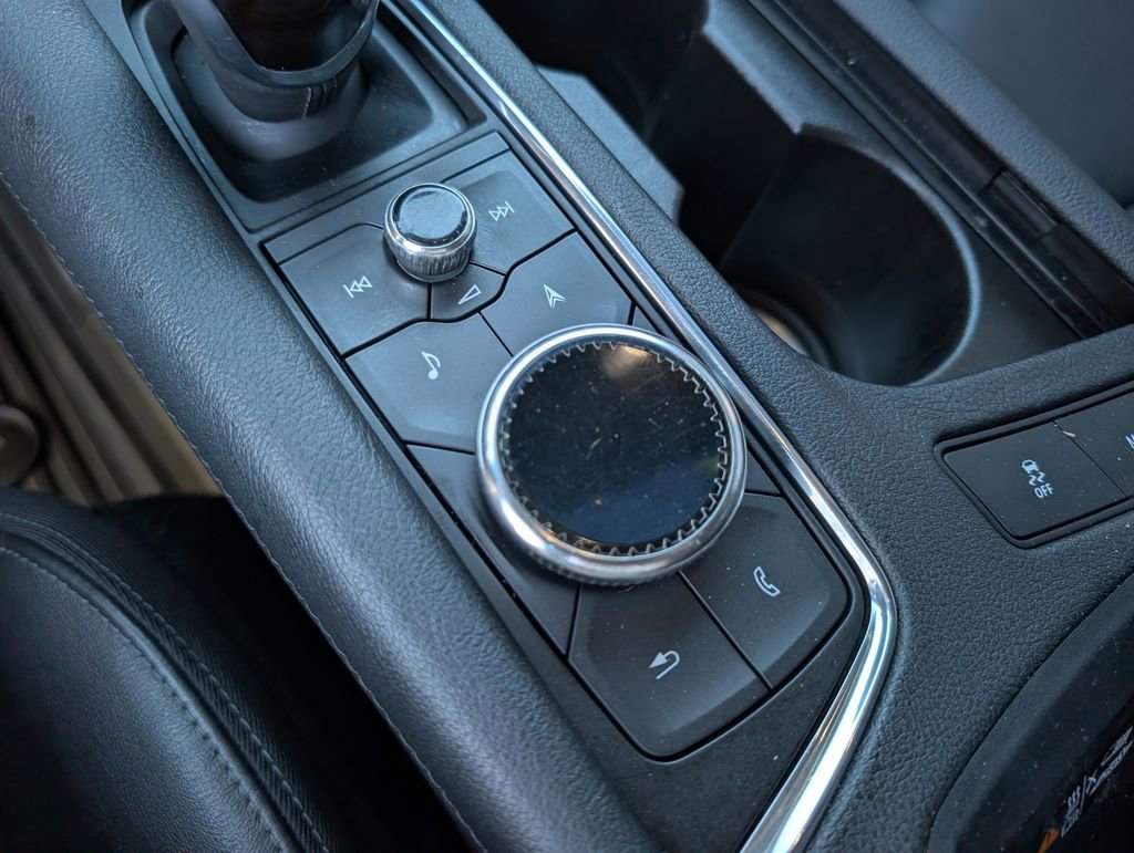 Used 2020 Cadillac XT6 Premium Luxury image 30