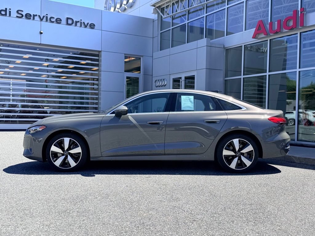 Used 2025 Audi A5 2.0T Premium Plus w/ Premium Plus AWD/4WD image 3