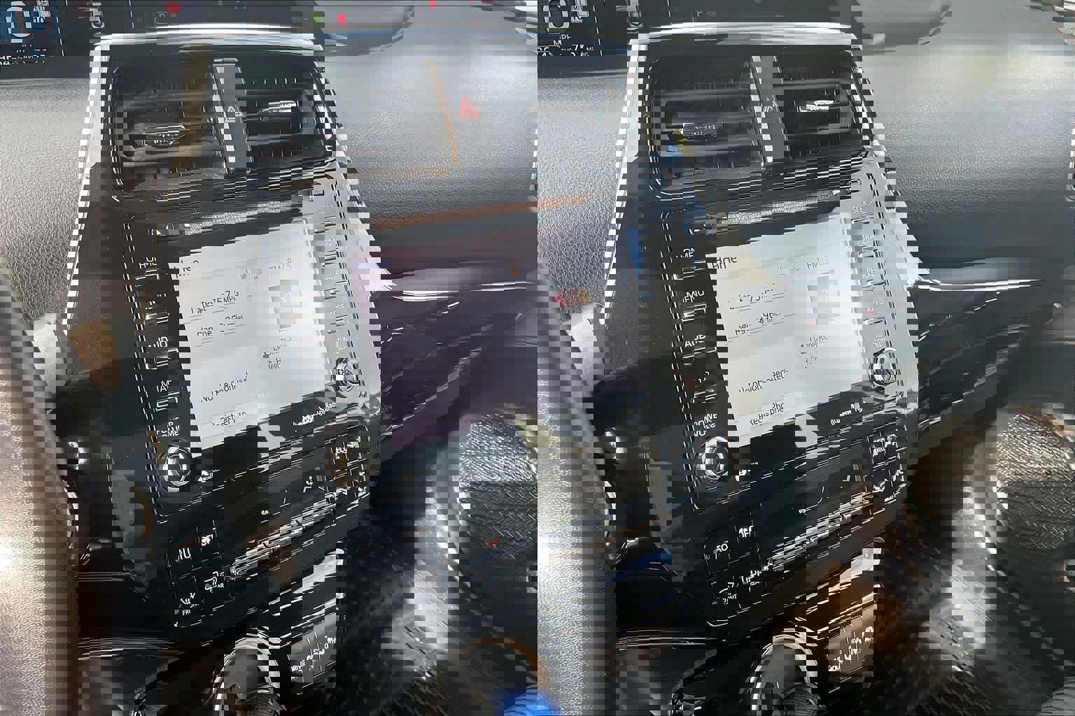 Used 2021 Toyota Prius Prime LE image 23