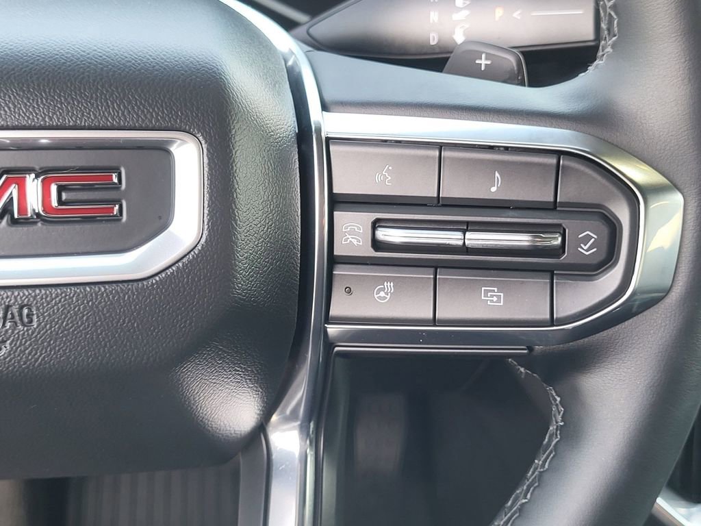 New 2025 GMC Acadia Elevation w/ Elevation Premium Package AWD/4WD image 14