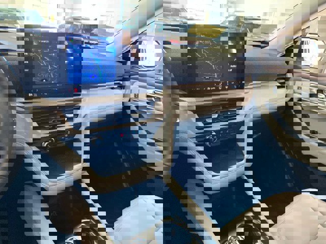 New 2026 Ford Explorer Active w/ Active Comfort Package image 15