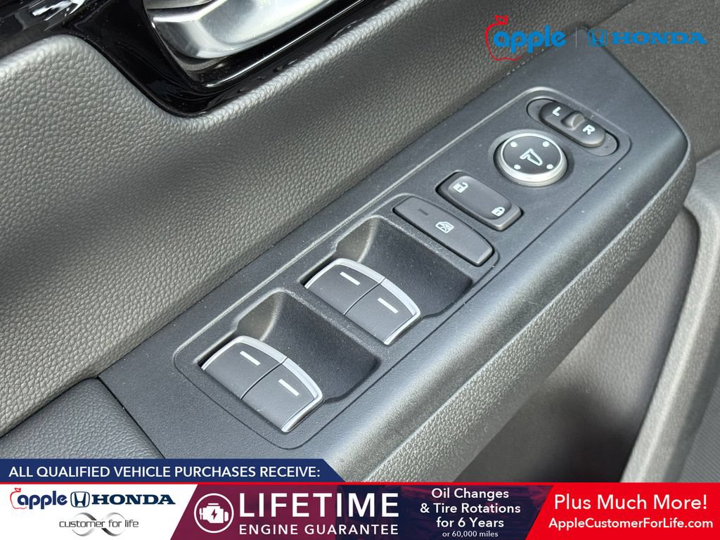 Used 2024 Honda CR-V EX-L image 9