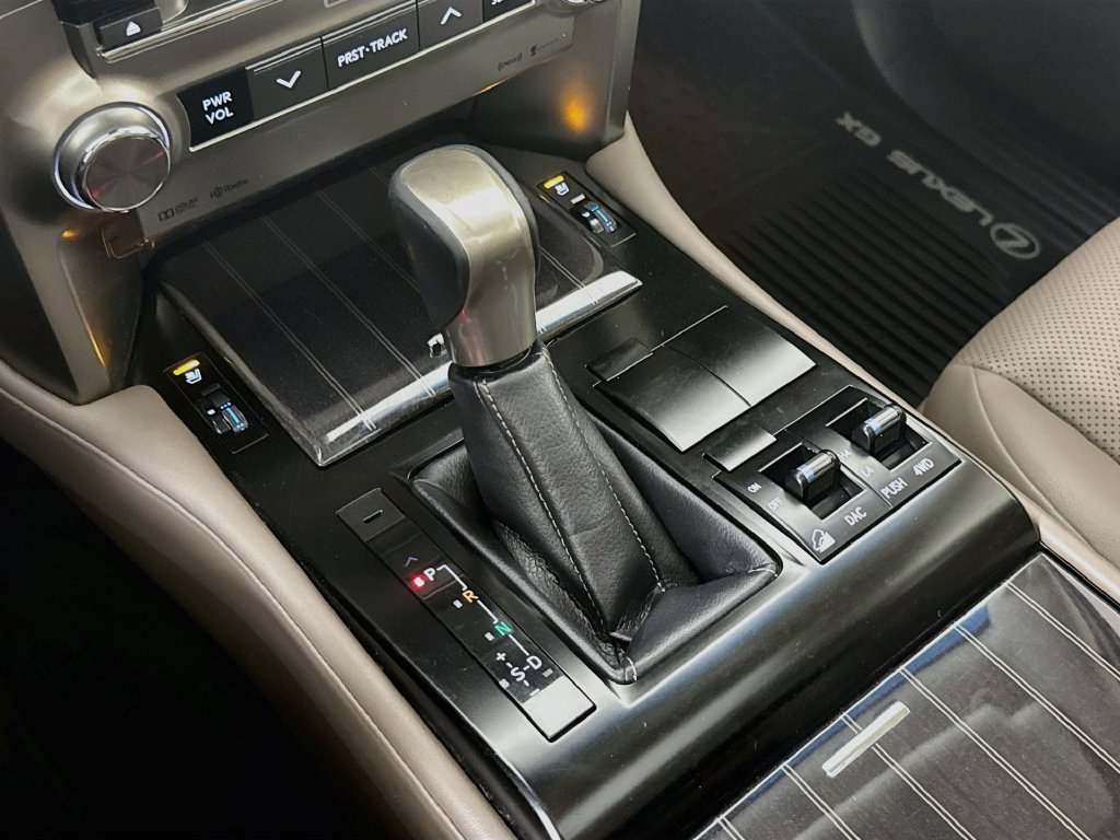 Used 2020 Lexus GX 460 Premium AWD/4WD image 19