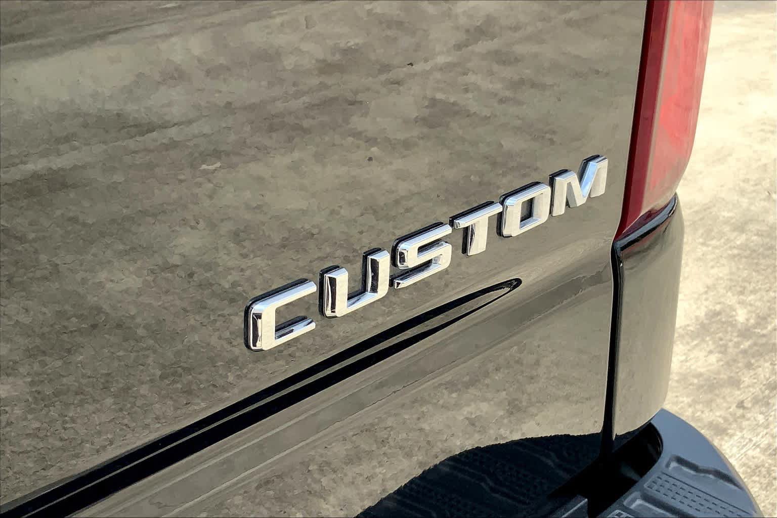Certified 2021 Chevrolet Silverado 1500 Custom RWD image 10