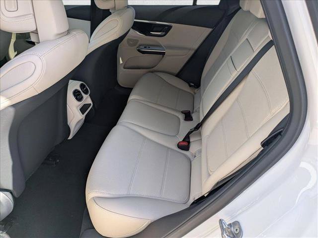 New 2027 Mercedes-Benz GLC 300 image 15