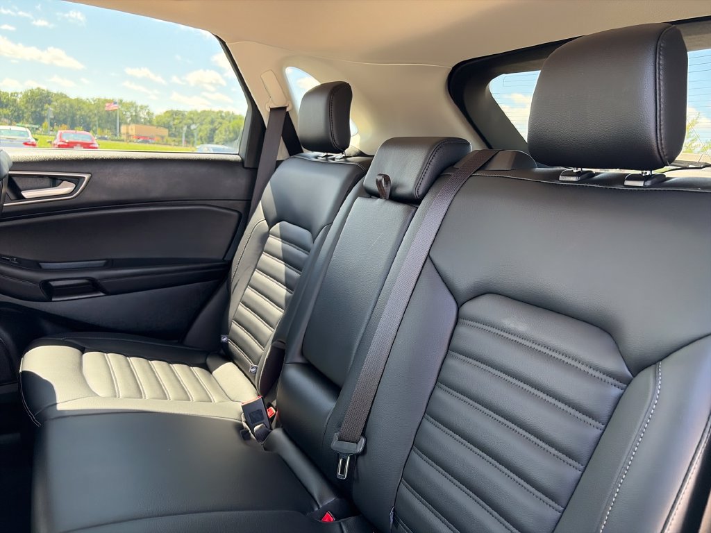 Used 2024 Ford Edge SEL w/ Convenience Package AWD/4WD image 28