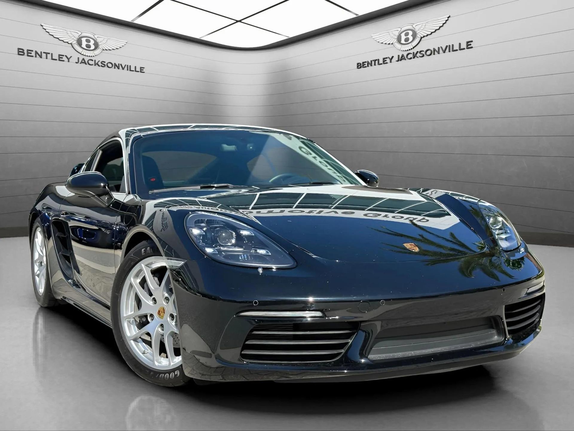 Used 2024 Porsche 718 Cayman w/ Sport Chrono Package