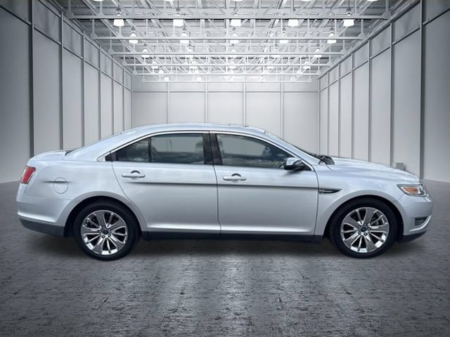 Used 2012 Ford Taurus Limited FWD image 6