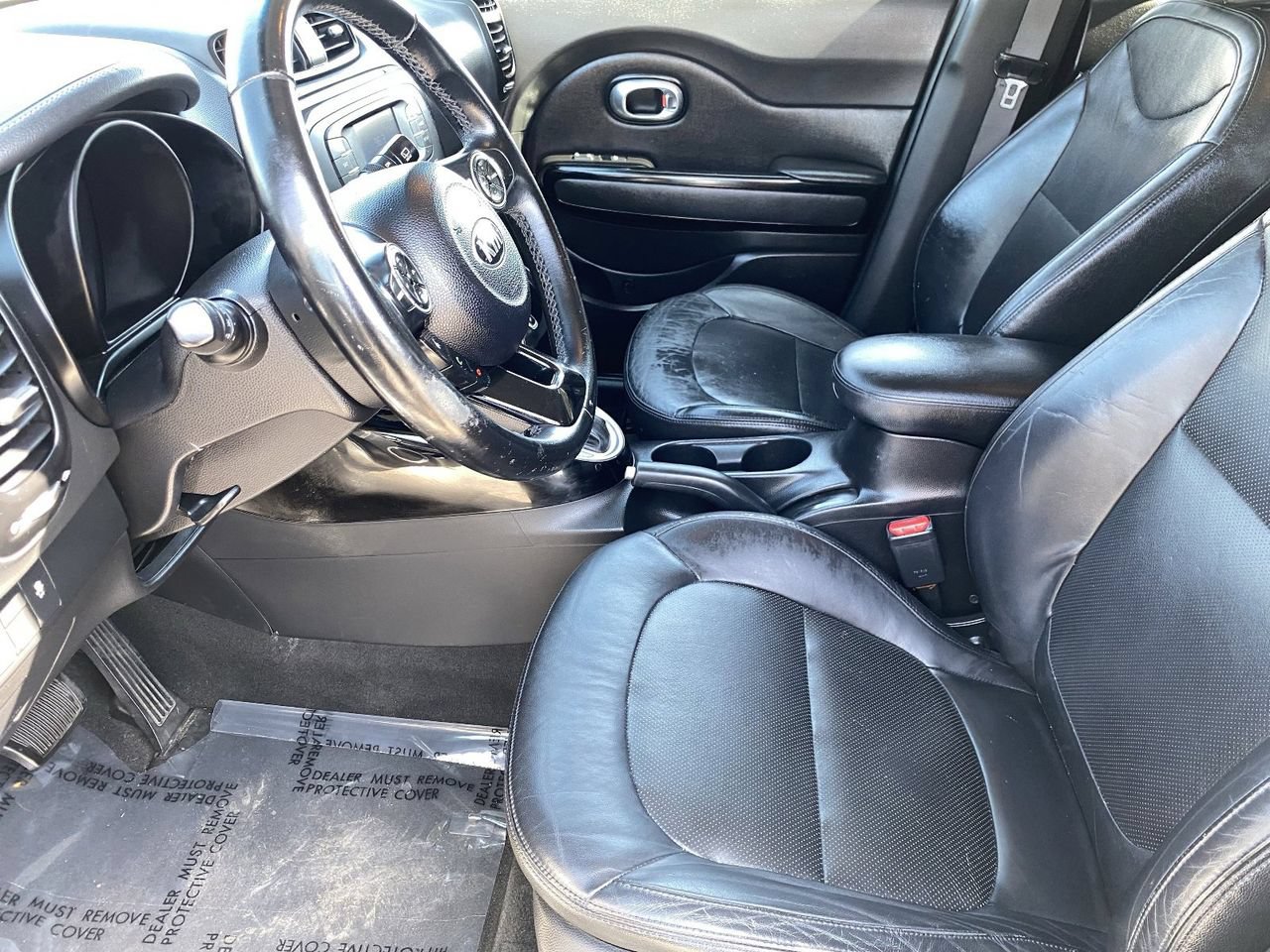 Used 2016 Kia Soul ! FWD image 26