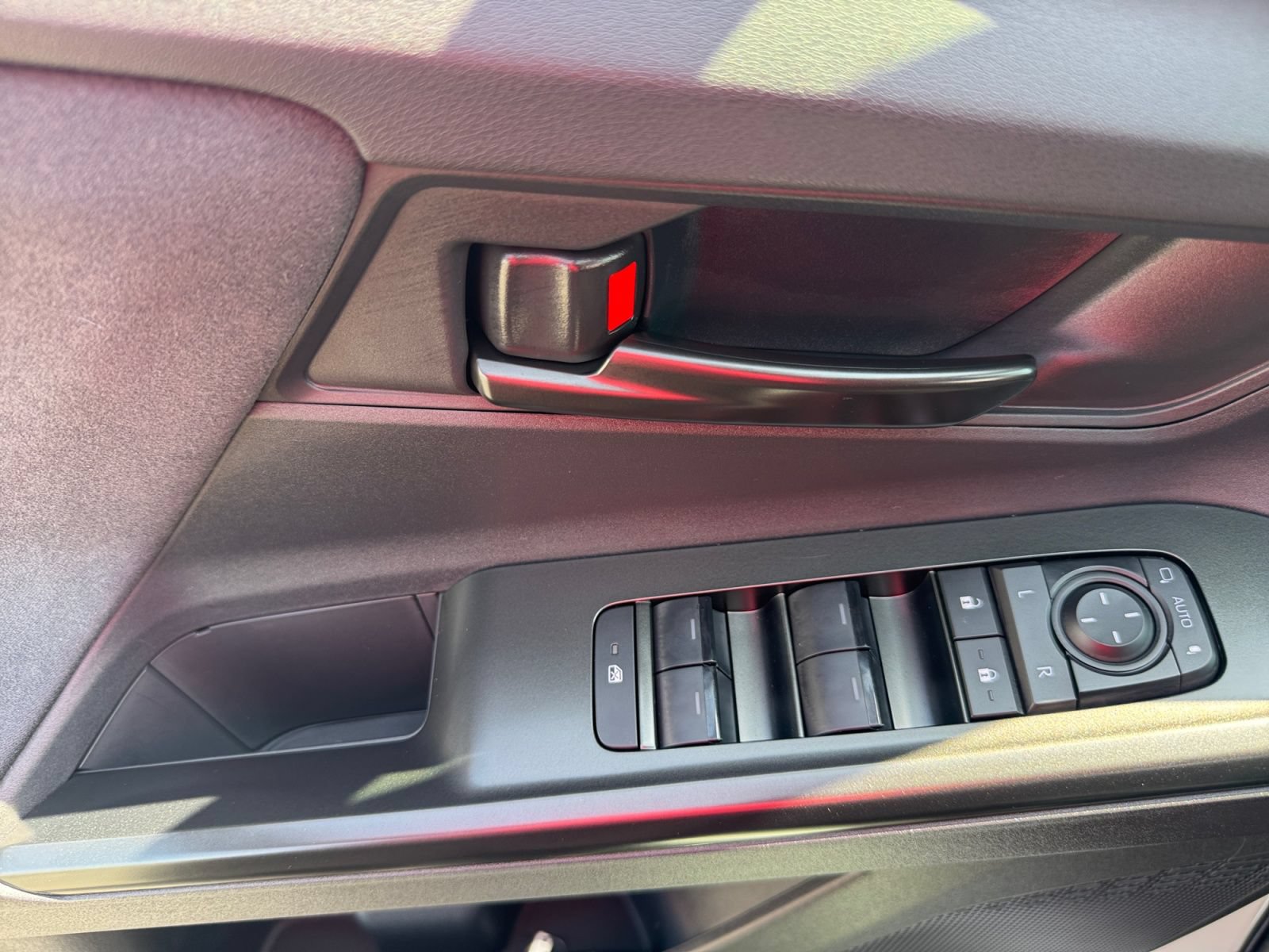 New 2026 Toyota C-HR AWD/4WD image 17