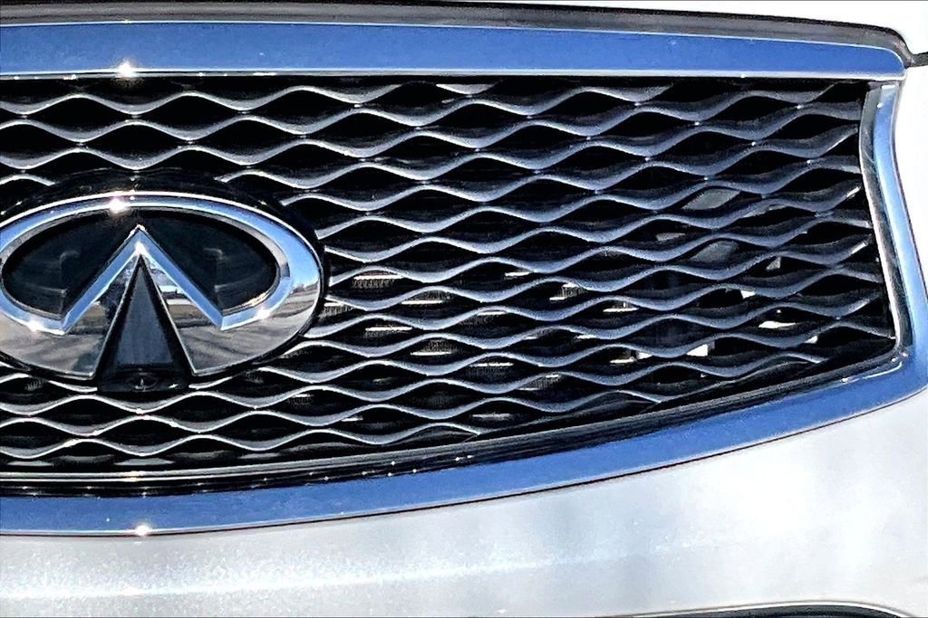 Certified 2017 INFINITI QX50 AWD w/ Premium Plus Package image 11