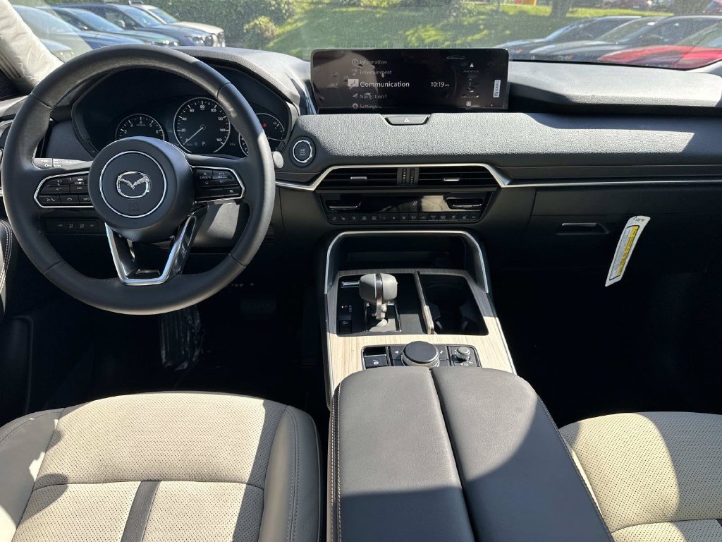 New 2026 MAZDA CX-90 3.3 Turbo w/ Preferred Package AWD/4WD image 9