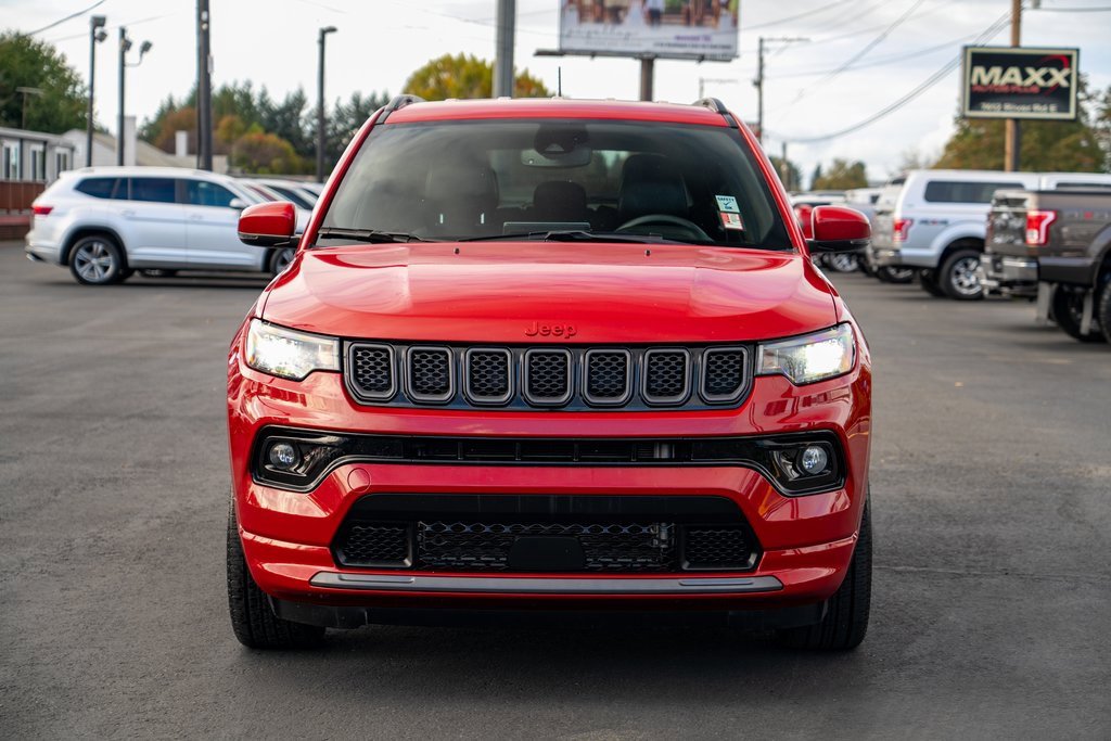 Used 2023 Jeep Compass Limited image 3