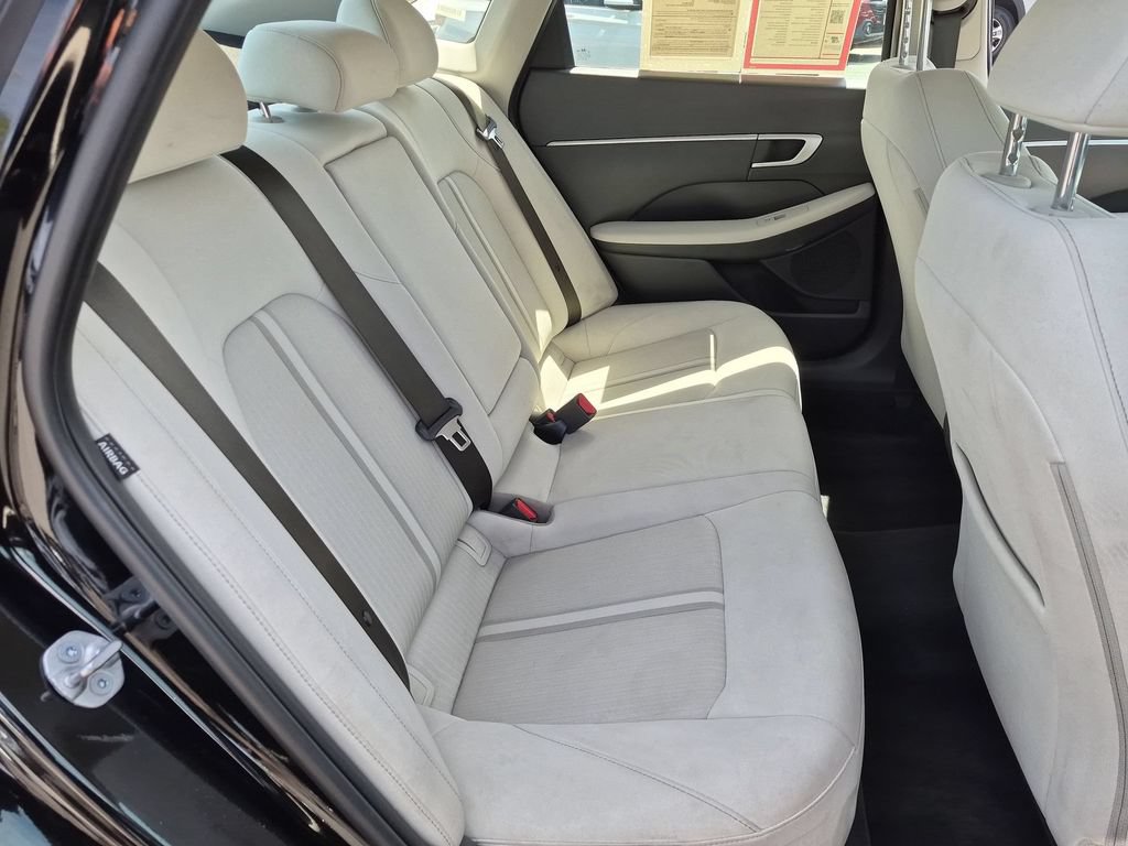 Used 2025 Hyundai Sonata SEL FWD image 30