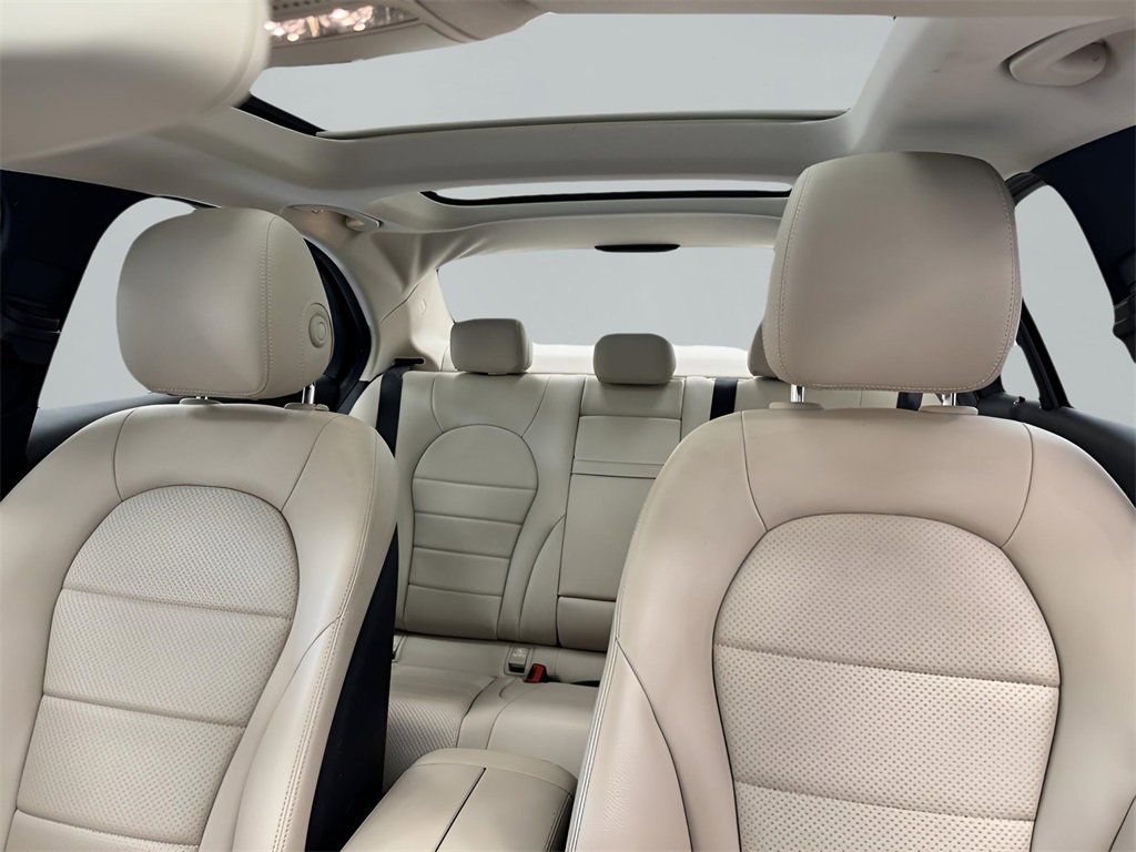 Used 2017 Mercedes-Benz C 300 4MATIC Sedan image 10