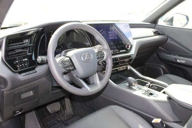 Certified 2025 Lexus TX 350 FWD w/ Technology Package image 12