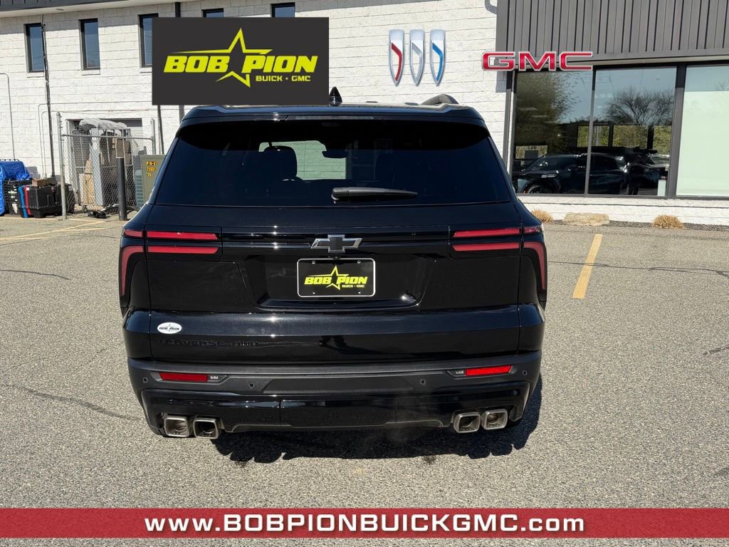 Used 2026 Chevrolet Traverse LT w/ Midnight/Sport Edition AWD/4WD image 4