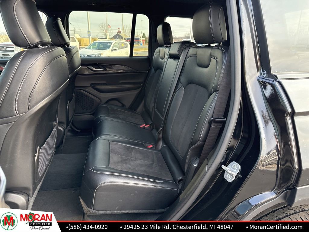 Used 2023 Jeep Grand Cherokee Altitude image 25