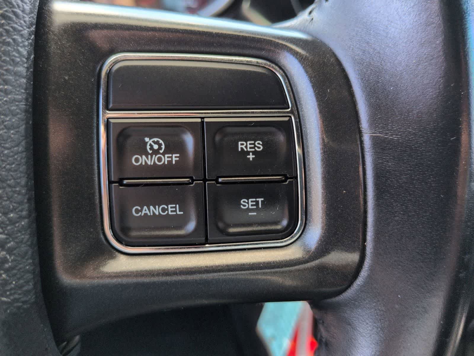 Used 2016 Dodge Dart SXT w/ Rallye Appearance Group FWD image 19