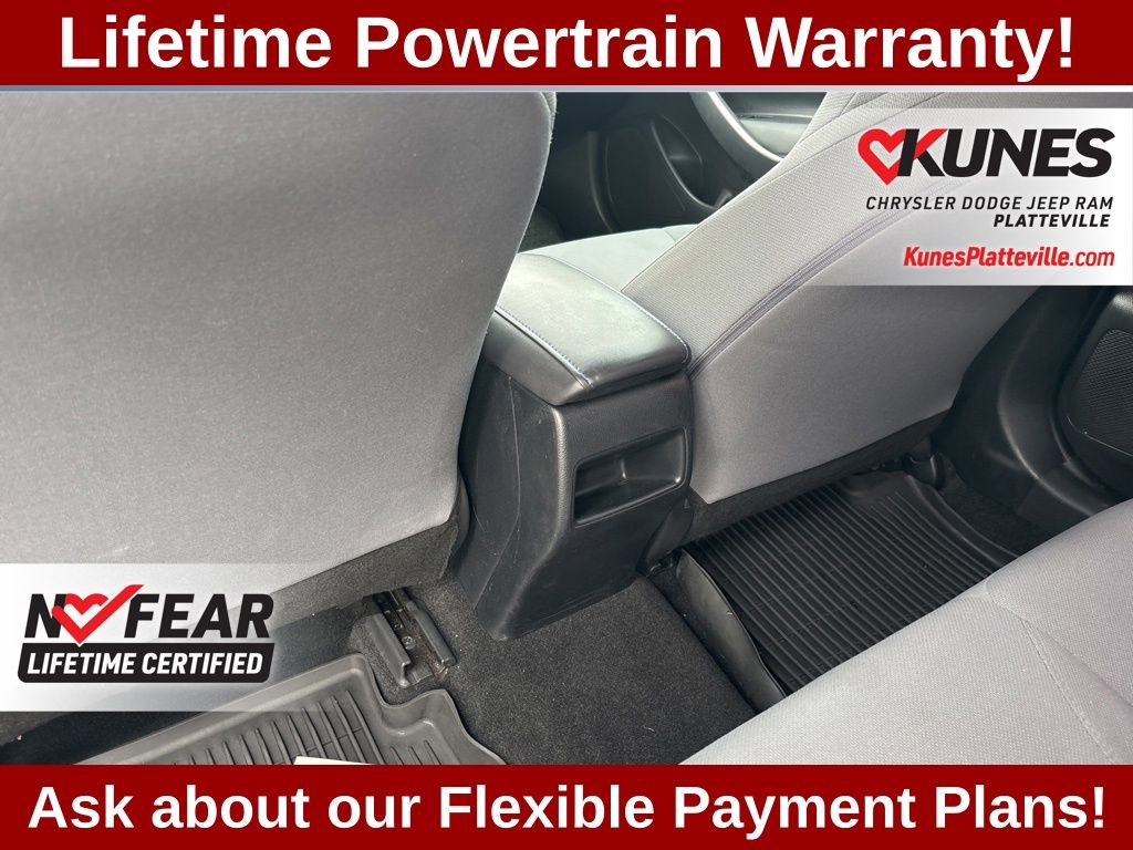 Used 2022 Toyota Corolla SE image 27