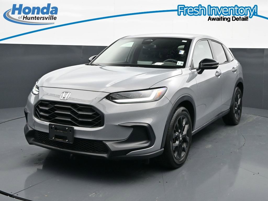 Used 2024 Honda HR-V Sport image 4