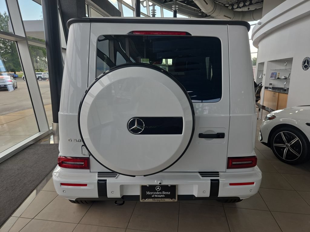 New 2027 Mercedes-Benz G 580 e image 3
